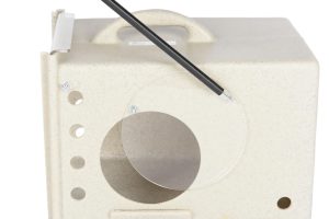 den opener for feral cat handling kit